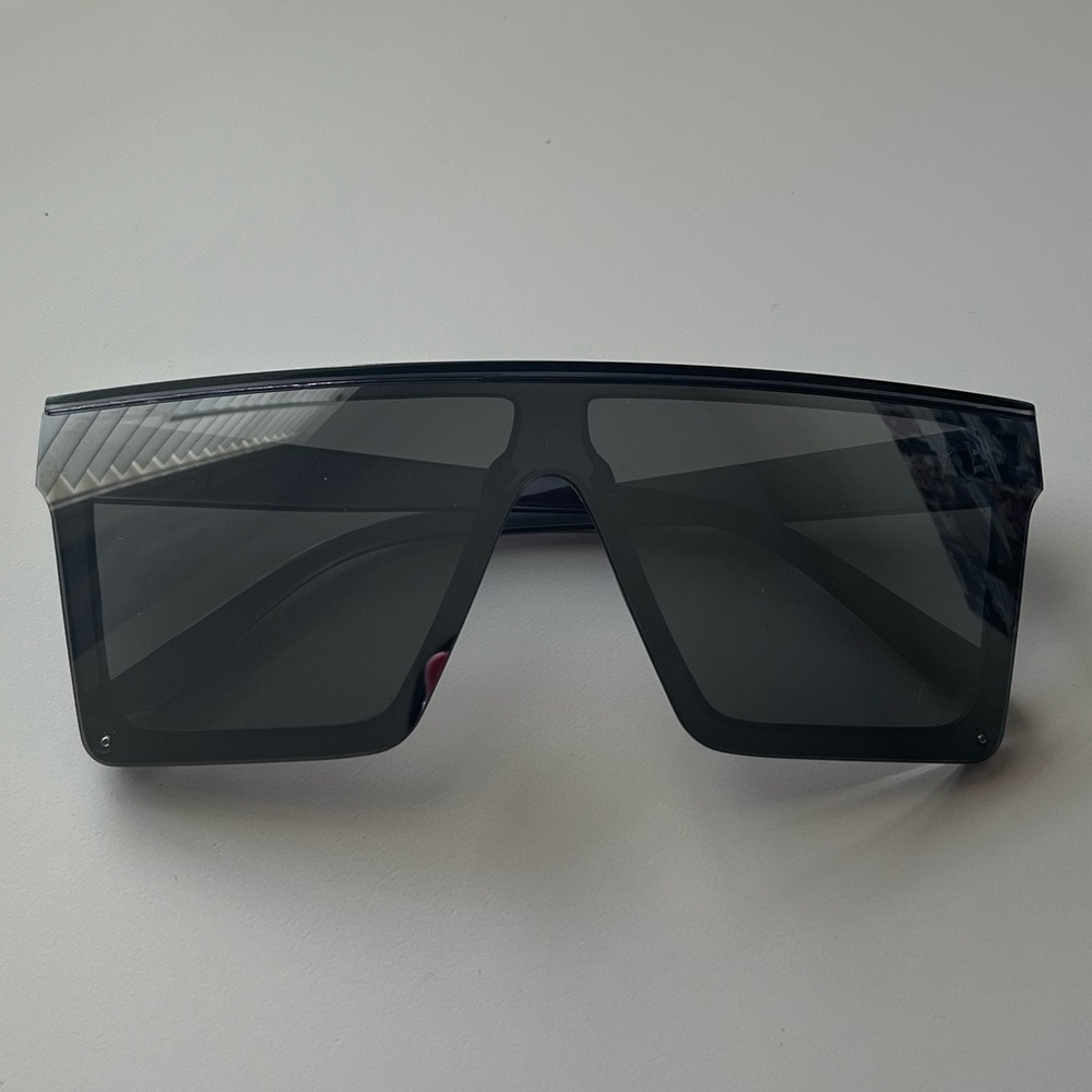 Square Frame Sunglasses